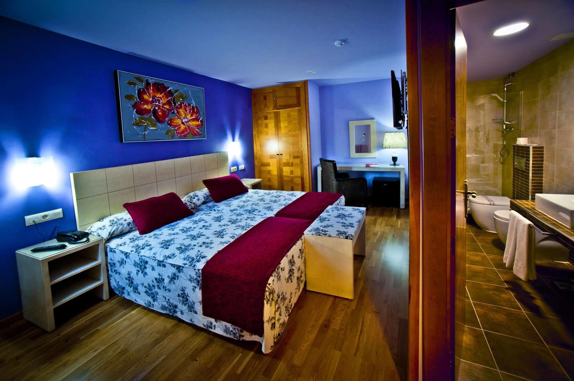 Hotel Condes De Castilla Segovia Luaran gambar