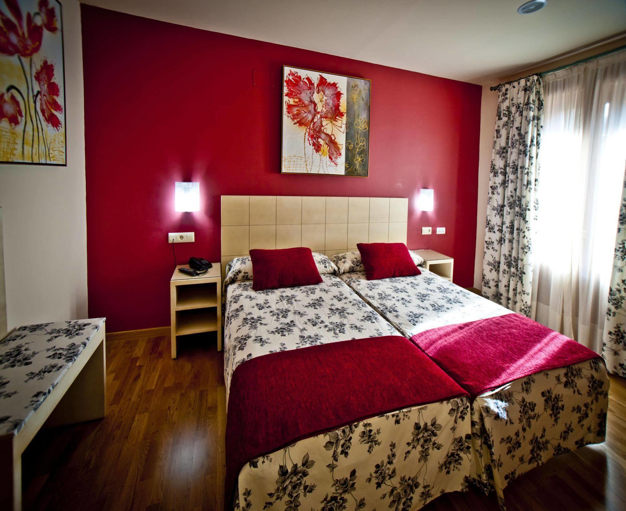 Hotel Condes De Castilla Segovia Luaran gambar